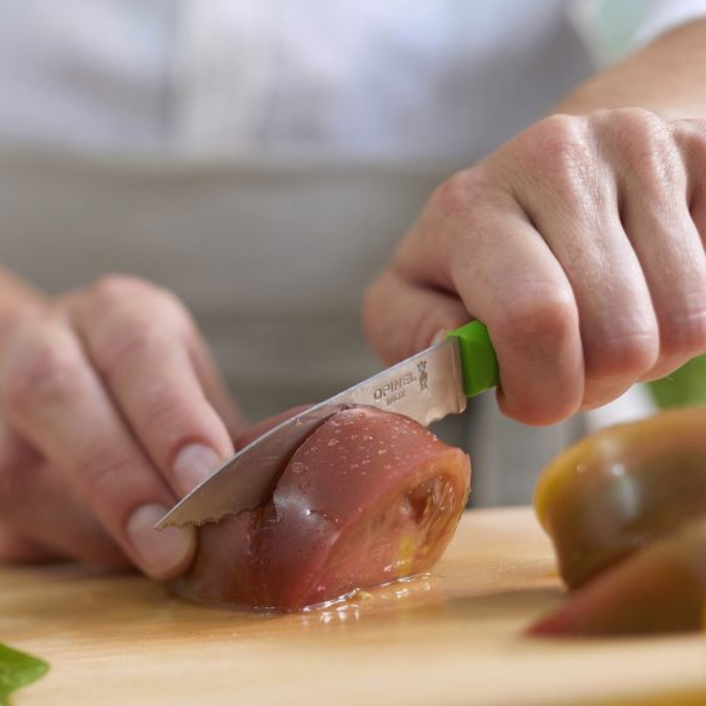 Opinel | N°313 Les Essentiels + Serrated Paring Knife Green cutting vegetable