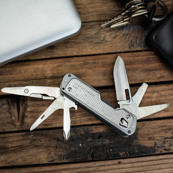 Leatherman | FREE™ T4 Multi-Tool
