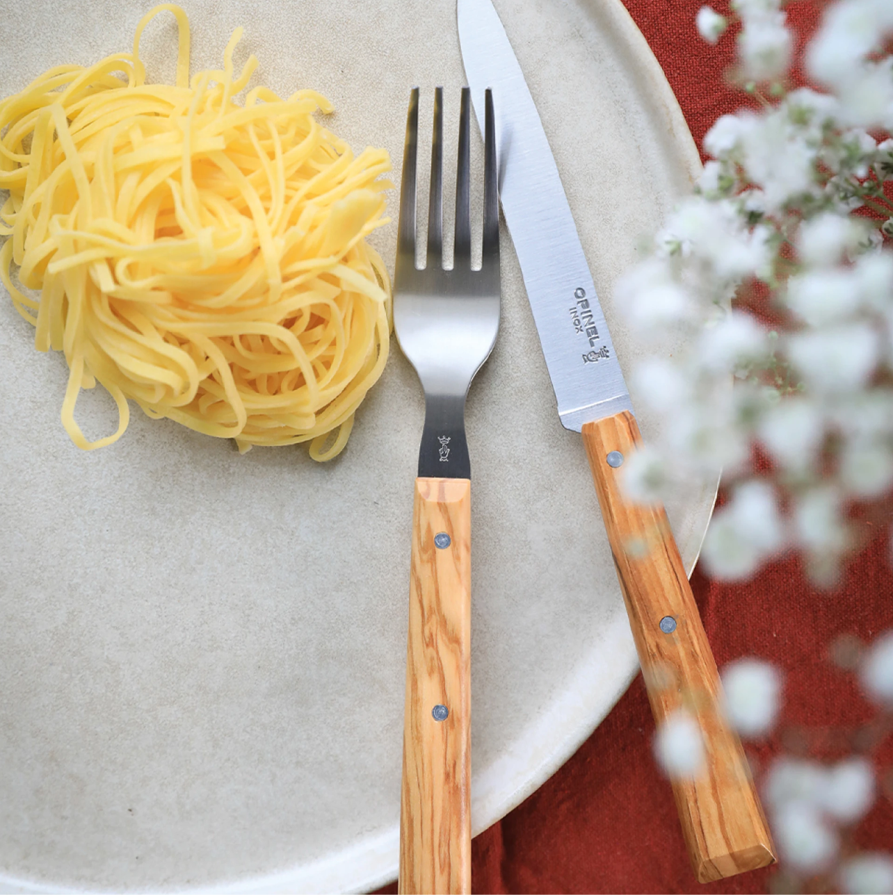 Opinel | La Table Au Soleil Set - Olive Wood
