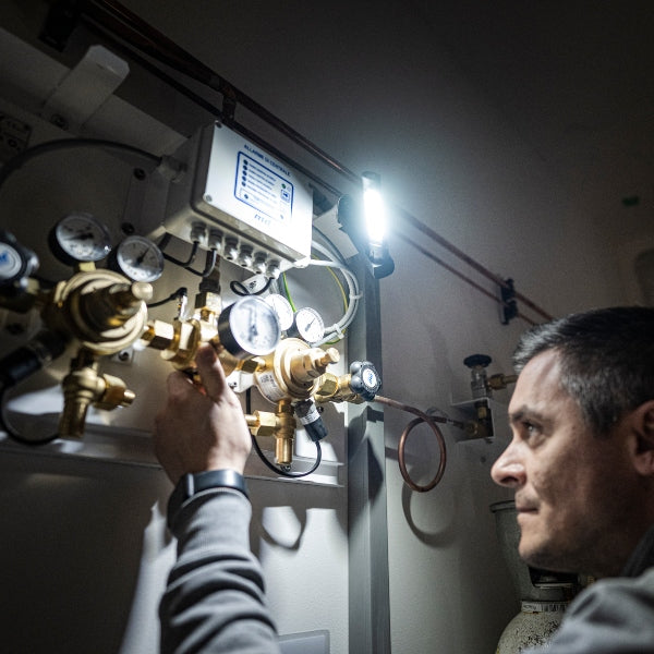 W7R-W6R_WORK_ELEKTRO_wisthaler_HW83956.jpg