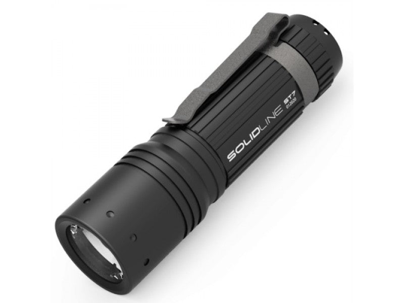 LED-Lenser-ST7-Led-Flashlight_Lightorati-India_1-800x600.jpg