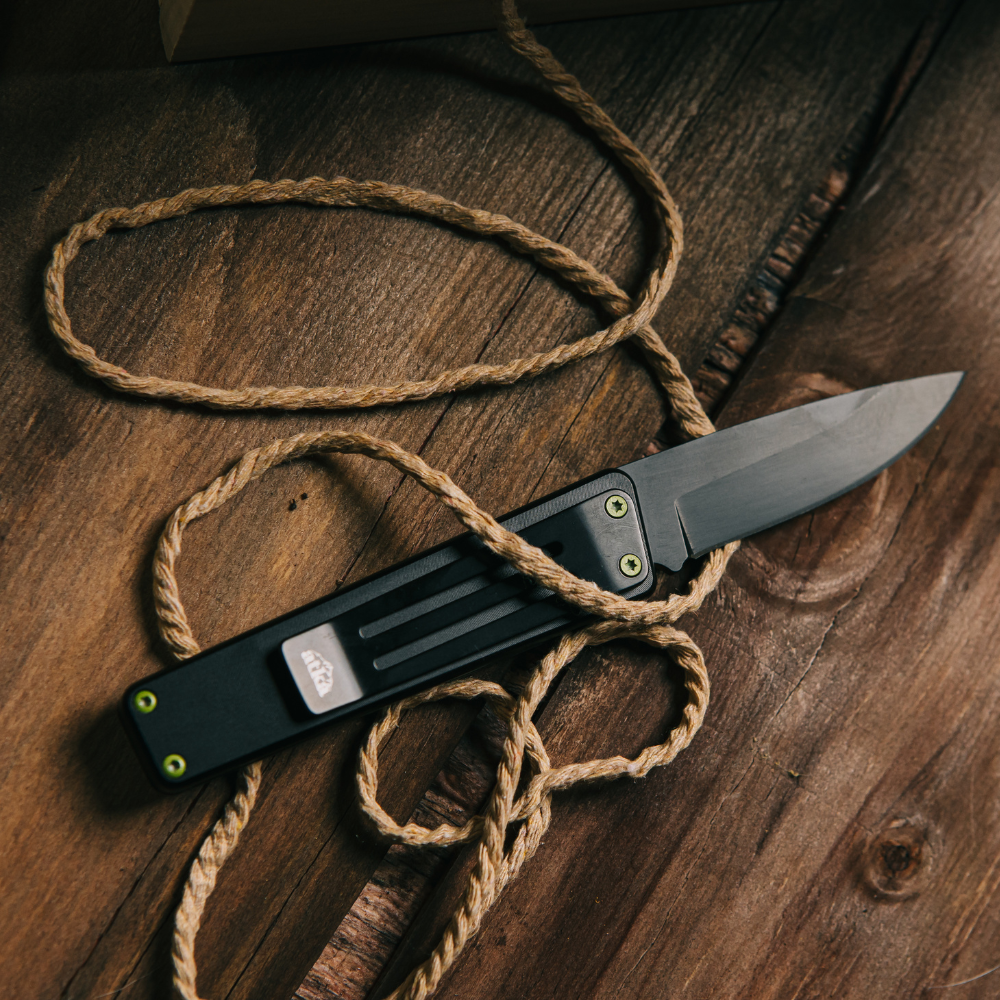 Atka | Mint EDC Knife - Charcoal Grey