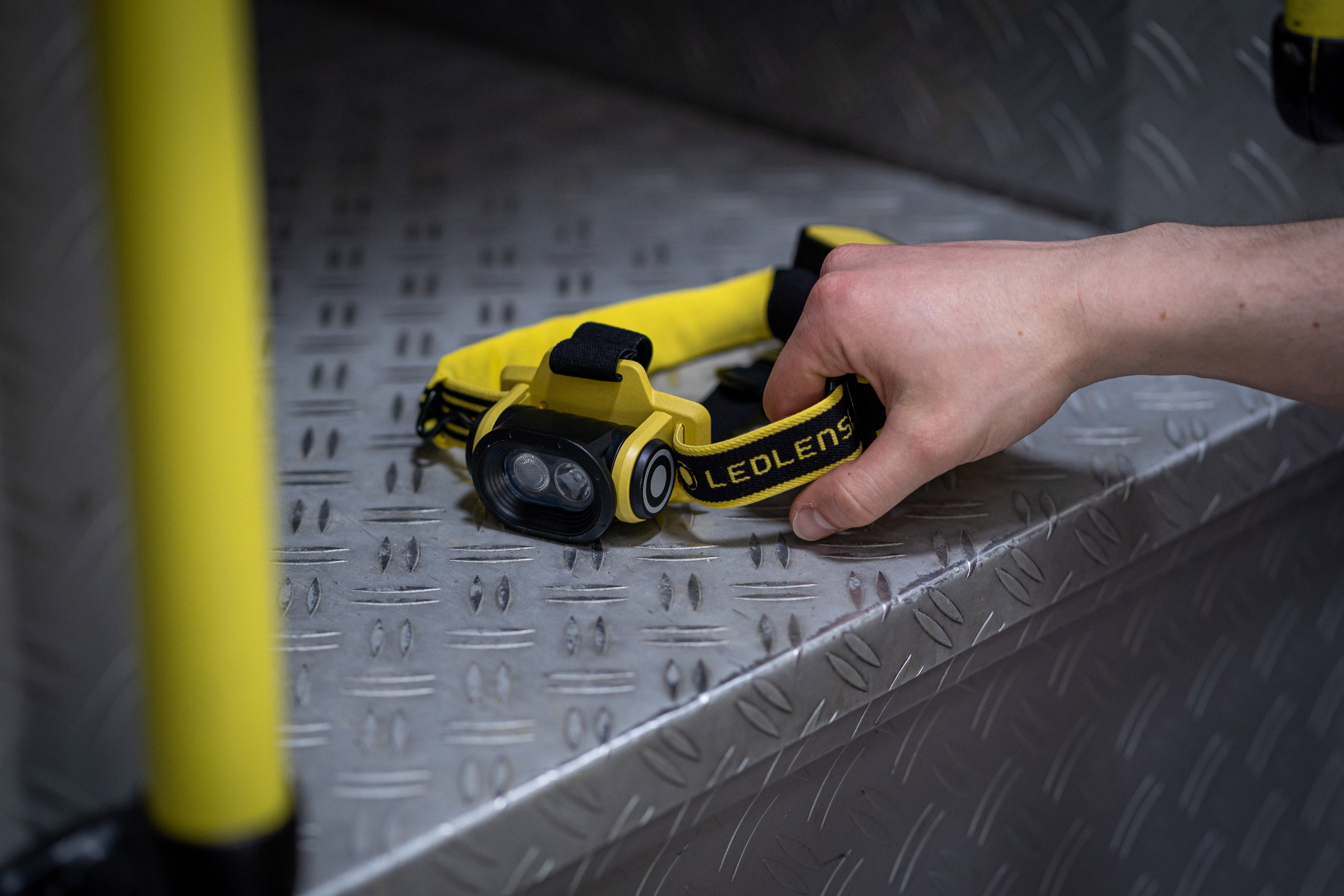 Ledlenser | EXH6R Headlamp