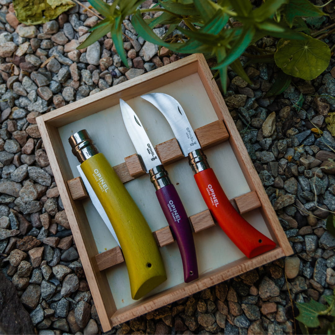 Opinel | Stainless & Carbon Steel Garden Knife Trio