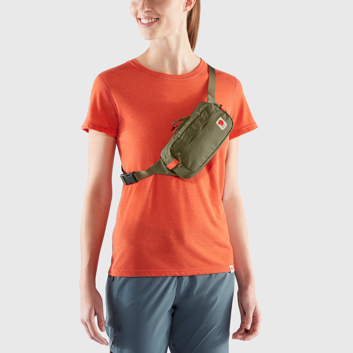High_Coast_Hip_Pack_23223-620_C_MODEL_FJR.png