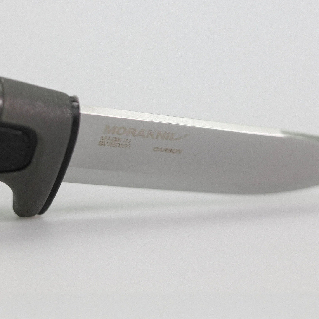Morakniv_YKM14690_Risberg_Heavyduty_Spine.jpg