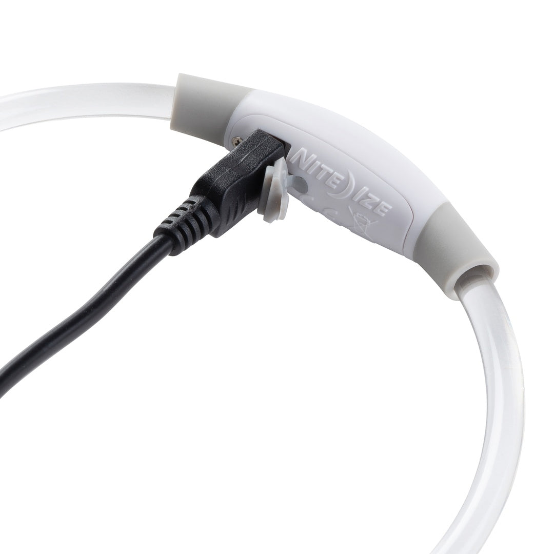 Nite Ize Pet | NiteHowl Mini Rechargeable LED Safety Necklace - Disc-O Select