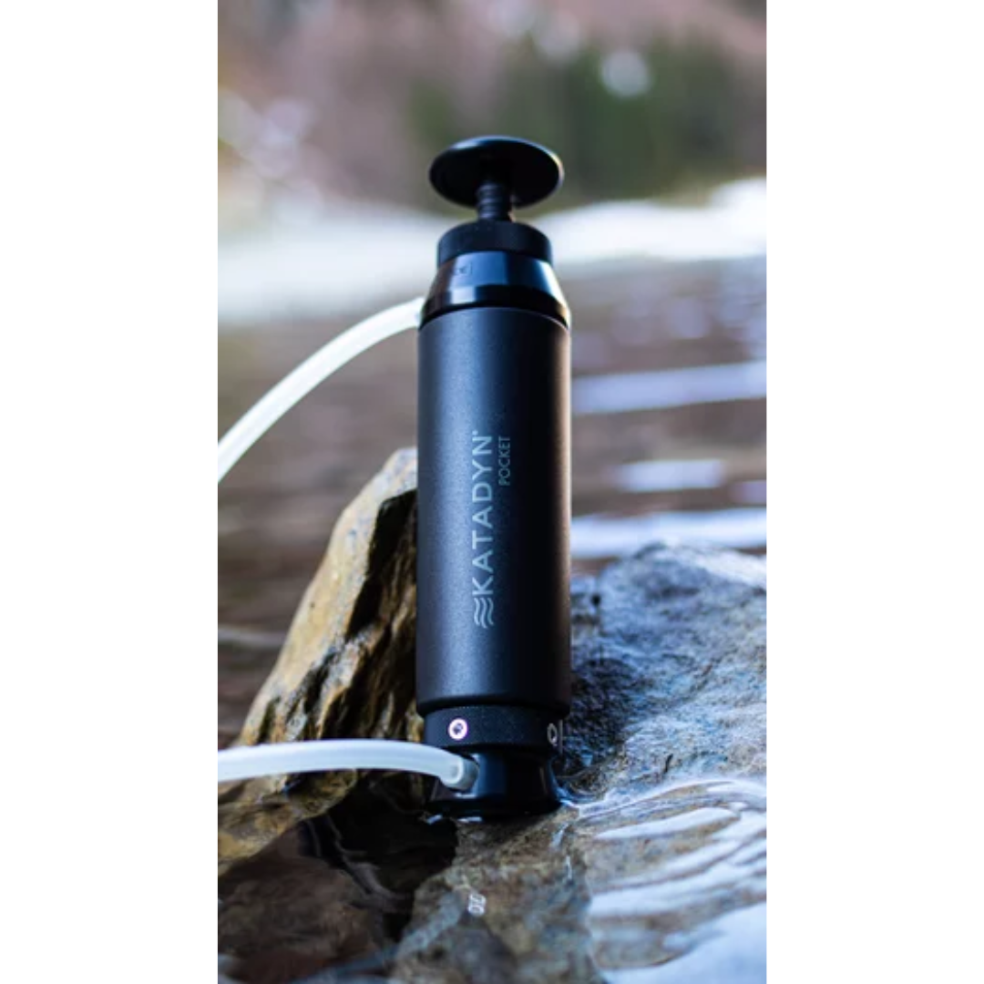 XP8020425KatadynPocketWaterFilterBlackEditionLifestyle-2.png