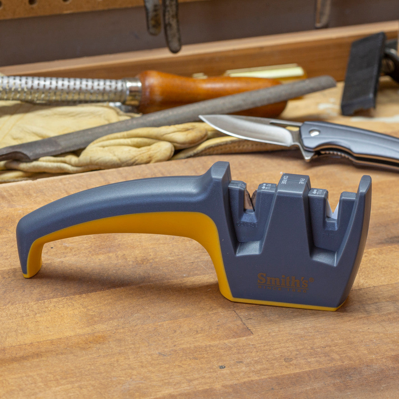 Smith's Abrasives | Edge Pro Pull-Thru Knife Sharpener