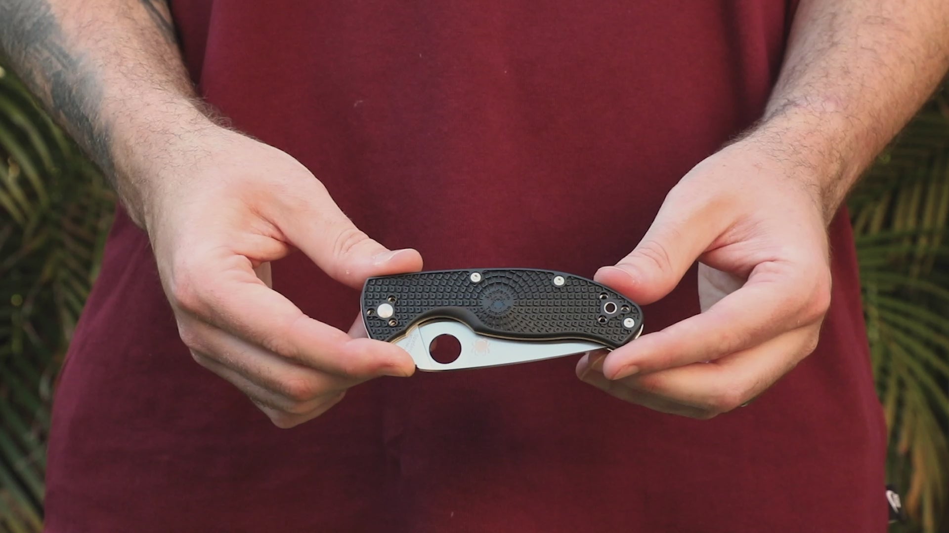 Spyderco | Tenacious Lightweight Black  - Plain Blade